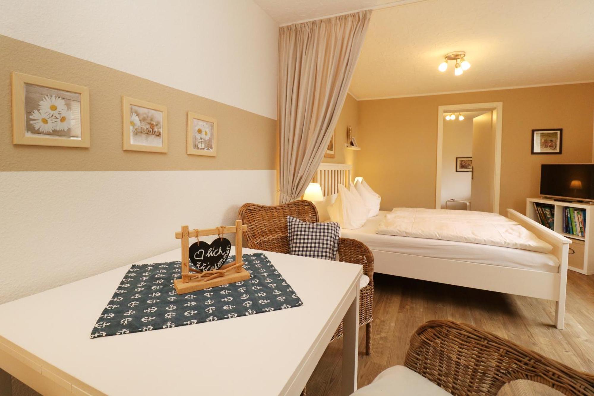 Strandkojen Apartment *